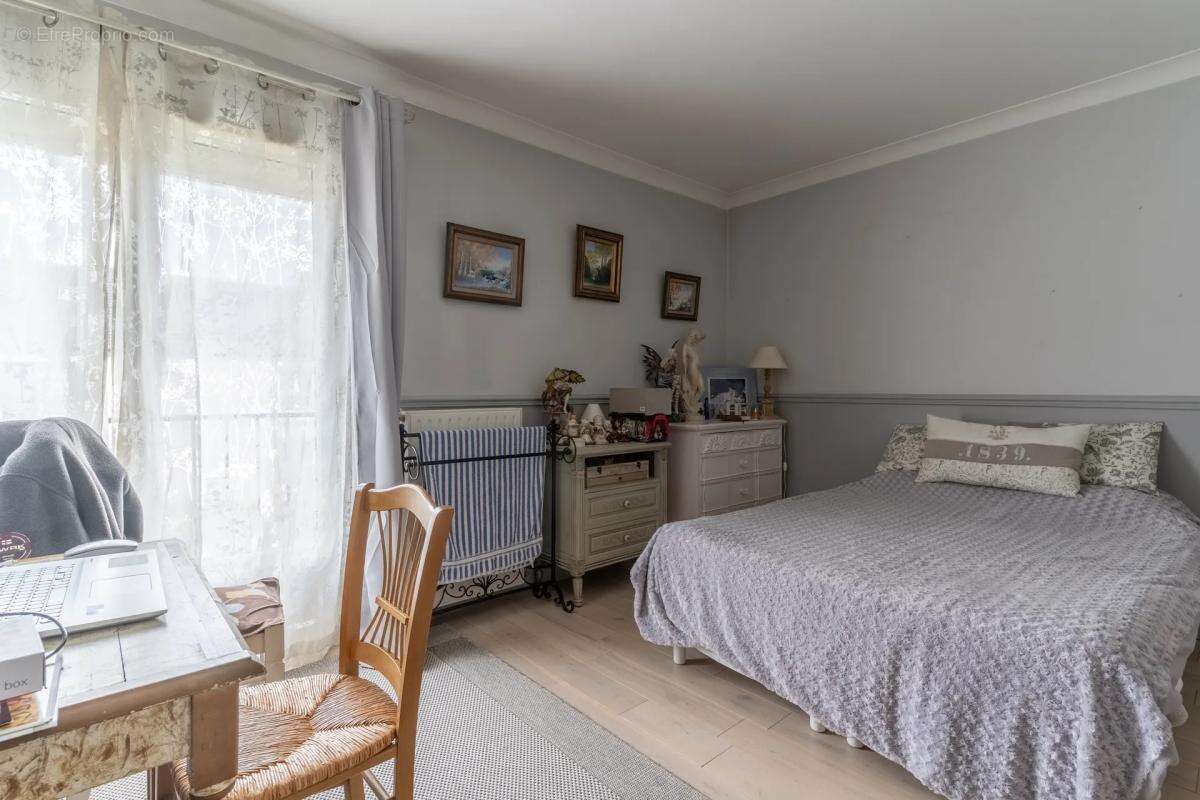 Maison à MAUREPAS