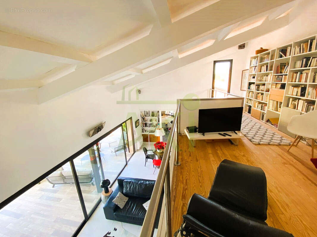 Maison 220 m² à Pietrosella  - photo 7