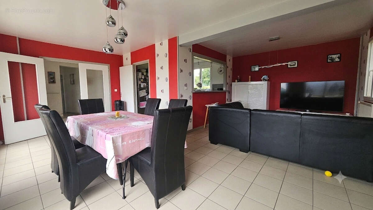 Maison 173 m² à Grainville-La-Teinturiere  - photo 3