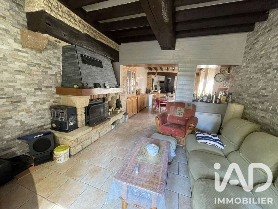 Maison 90 m² à Chateauneuf-Val-De-Bargis  - photo 6