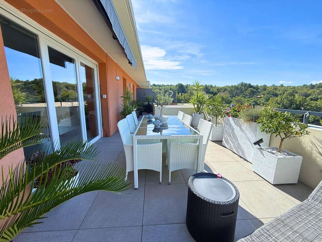 Appartement à AIX-EN-PROVENCE