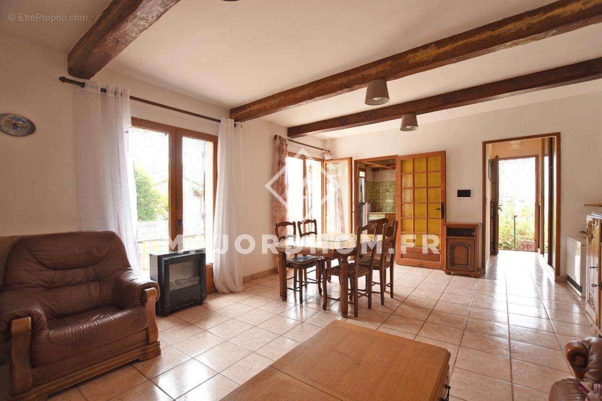 Maison à MARSEILLE-10E