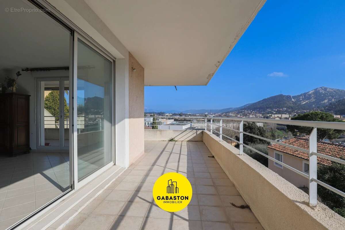 Appartement à MARSEILLE-11E