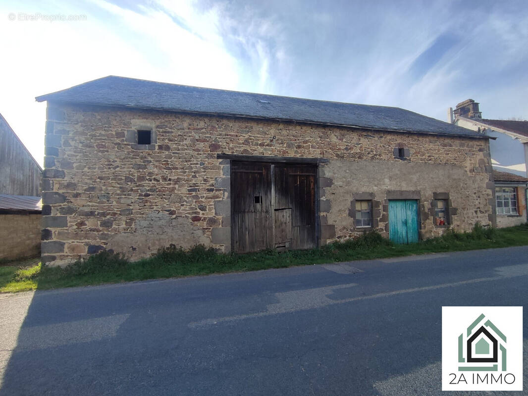 Maison à LES ANCIZES-COMPS