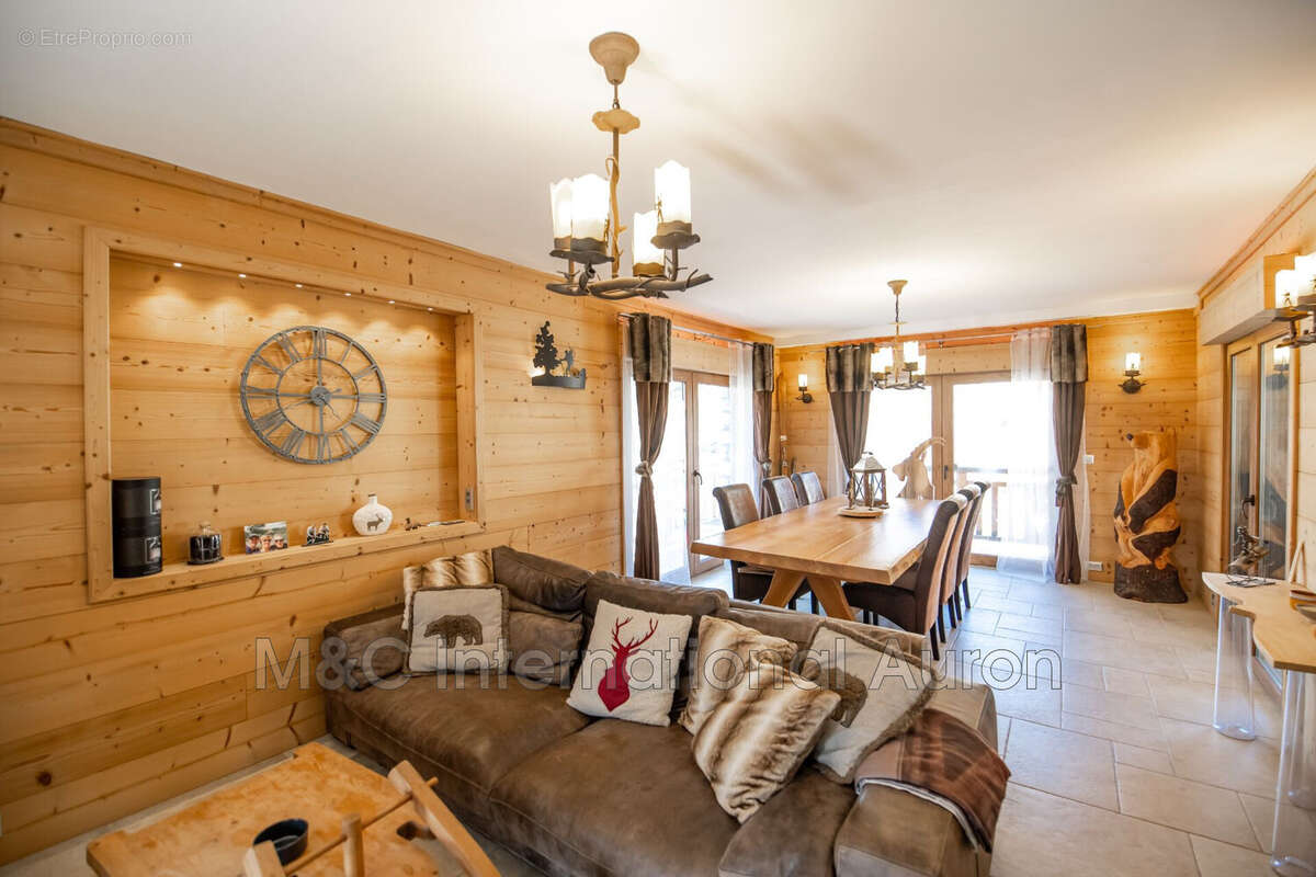 Maison à SAINT-ETIENNE-DE-TINEE