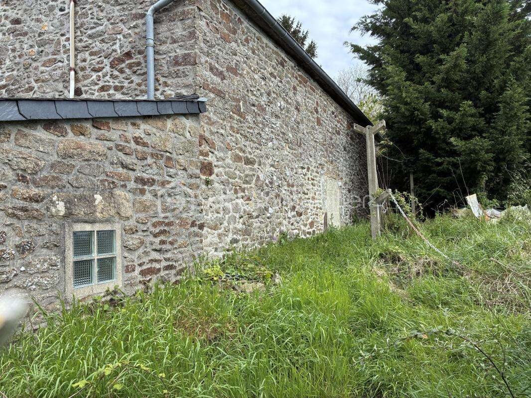 Maison à LANVALLAY