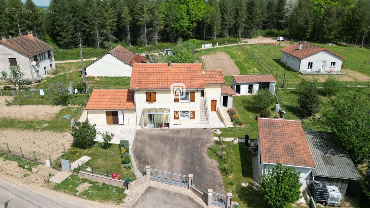 ABJAT SUR BANDIAT - Maison économe DPE B - 133 m² - Idéal bi-famille ou investissement - photo 3