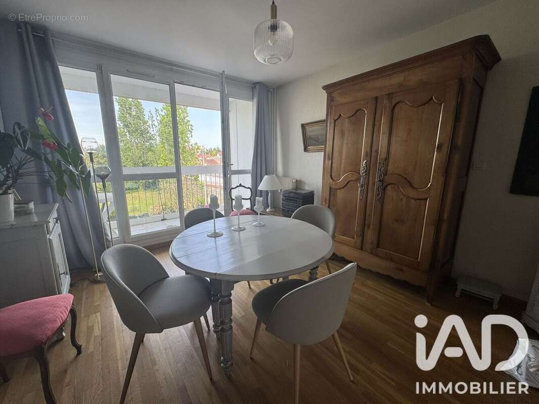 Photo 2 - Appartement à COMPIEGNE