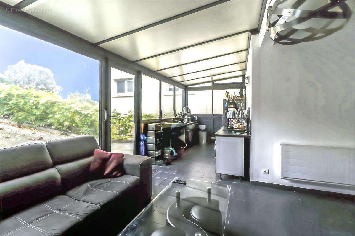 Maison à CHAMPIGNY-SUR-MARNE