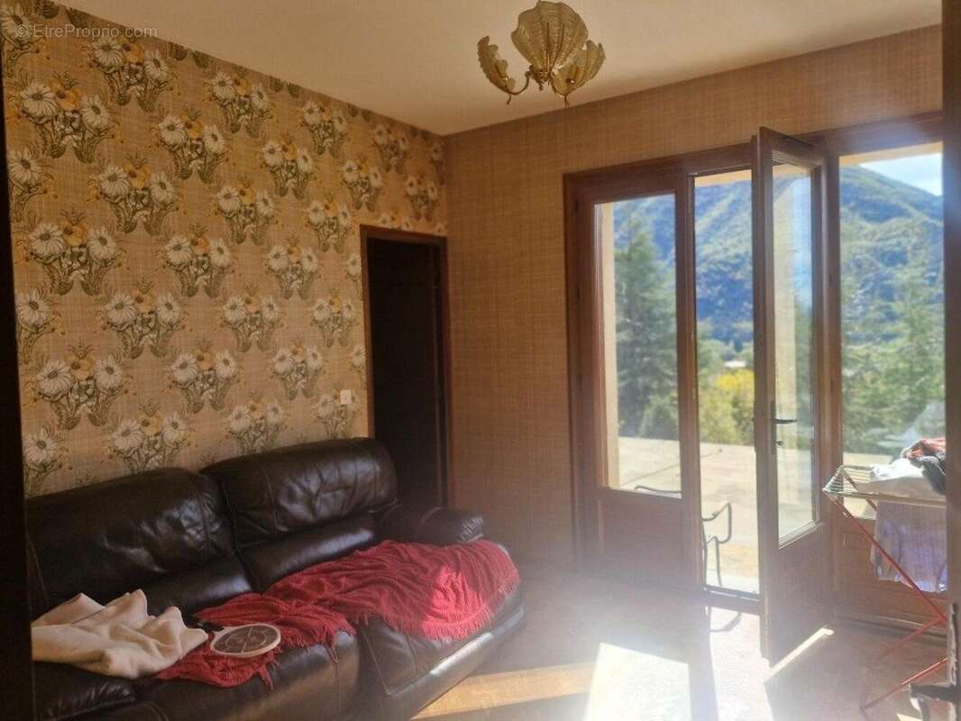 Photo 6 - Maison à VEYNES