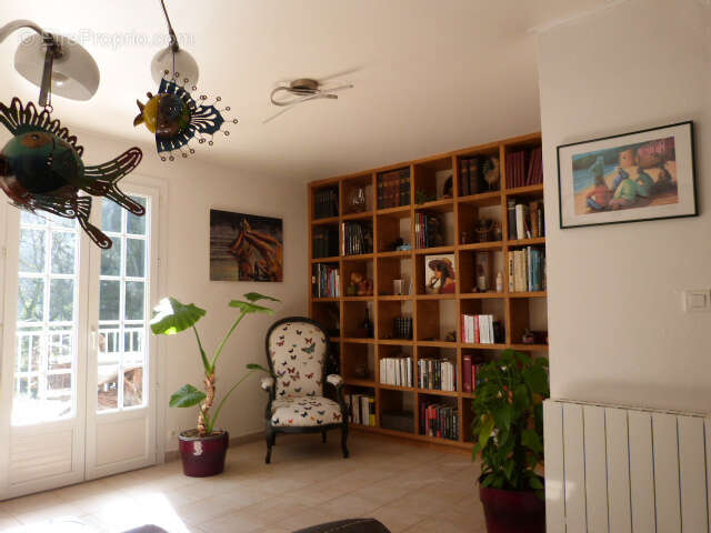Maison à LES PLANS