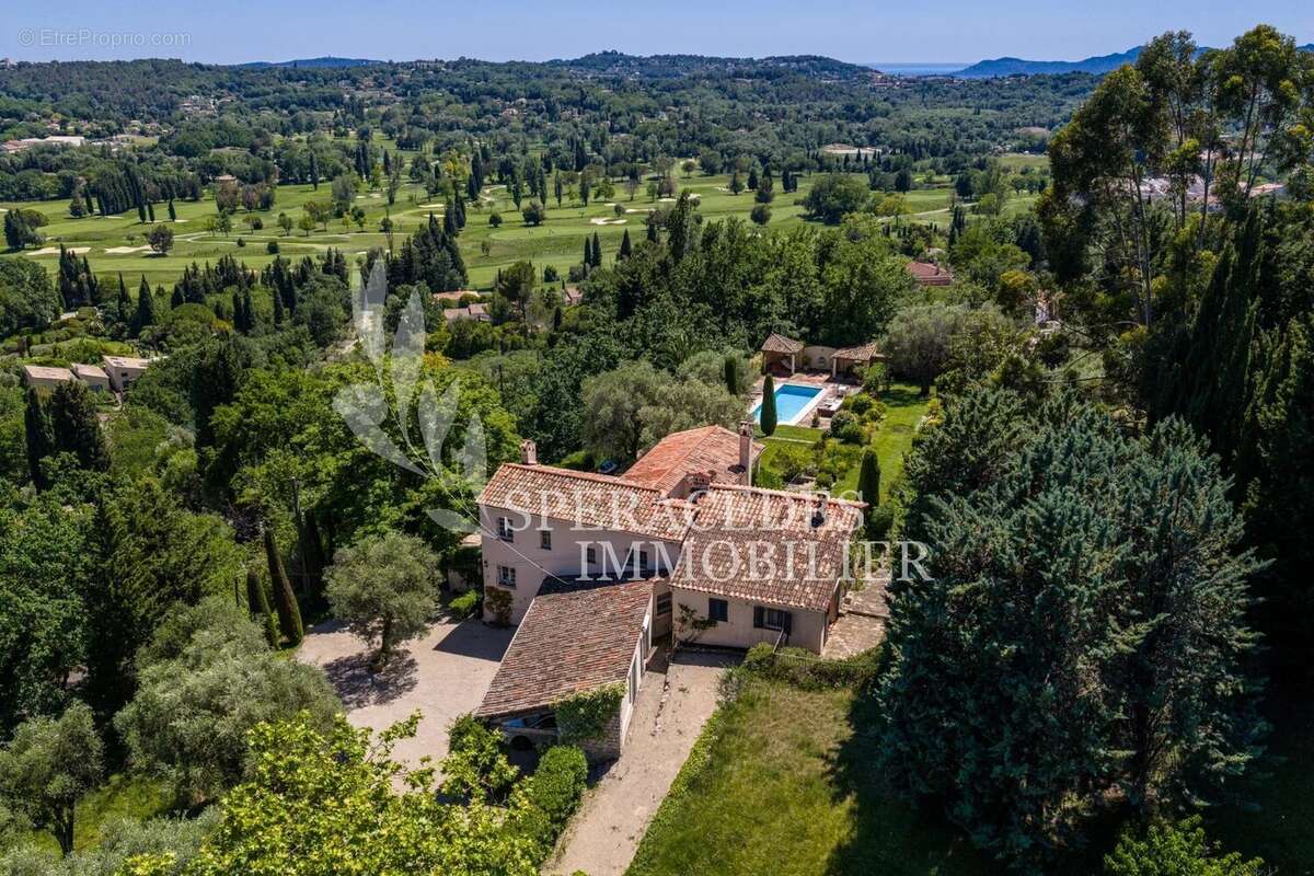 Opio - Belle propriété vue sur le golf 1,6 ha - photo 5
