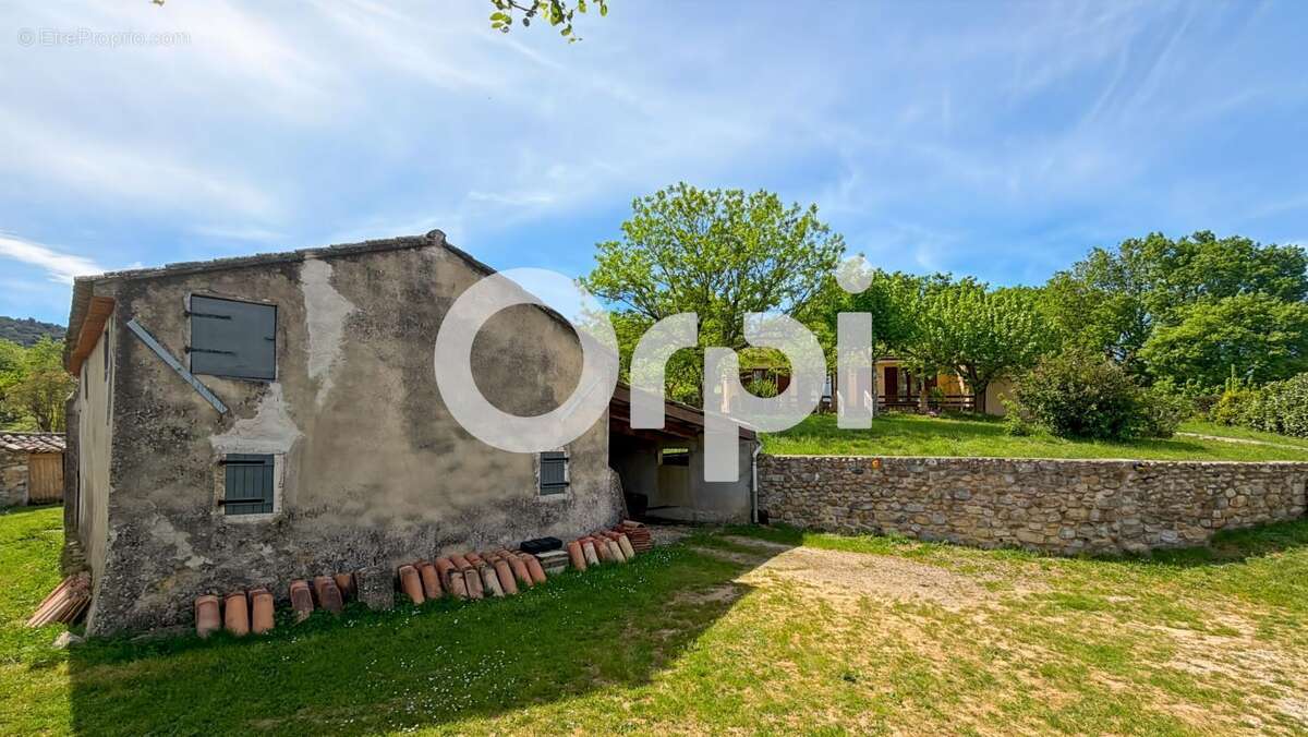 Maison À Vendre avec grange - photo 2