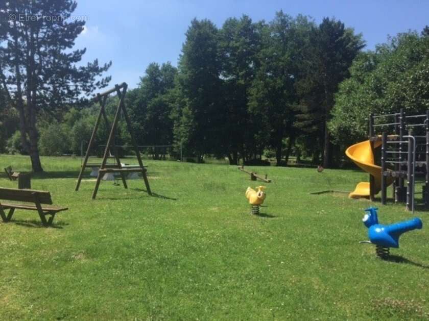 Terrain à VERDELOT
