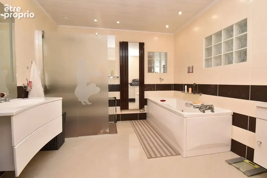 Maison 7 pièces 216 m² à vendre à Bertry (59980) - photo 6