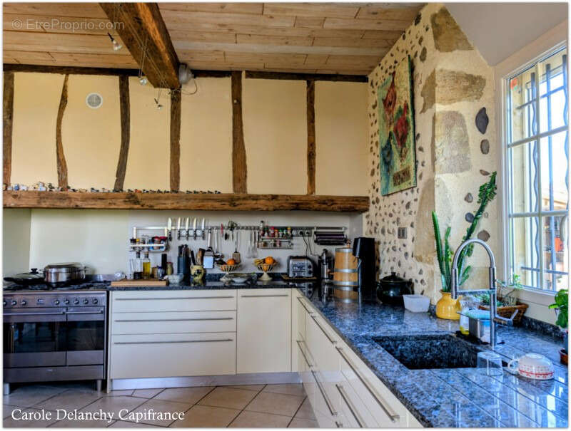 Ancien presbytère rénové – 232 m² – 4 chambres – Dépendances – Terrain de 2 959 m², Saint-Agnet (5 min Garlin / 10 min Aire-sur- - photo 6