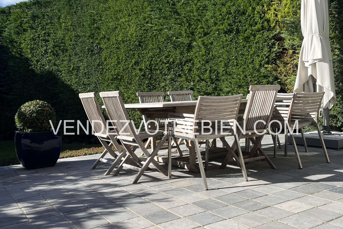 Maison à LA MADELEINE