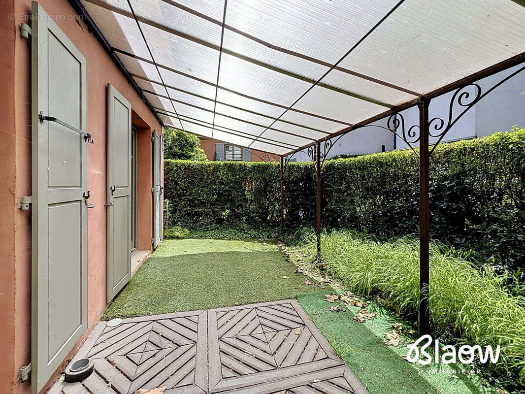 Appartement 98 m² à Meyzieu  - photo 6
