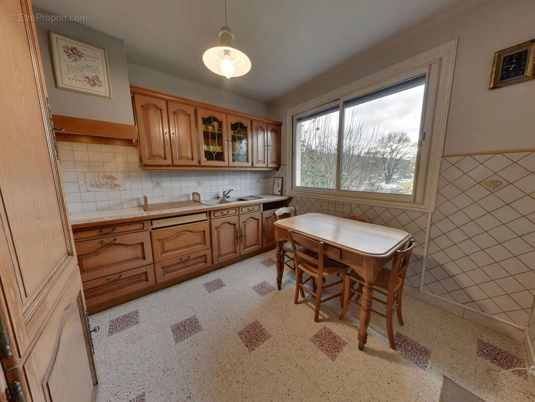 Maison à ECHIROLLES