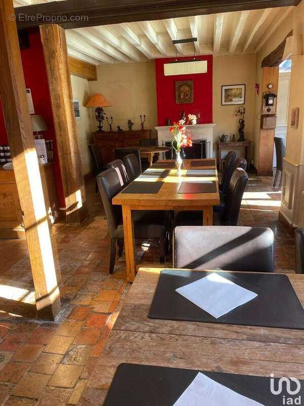 Photo 6 - Commerce à BRINON-SUR-SAULDRE