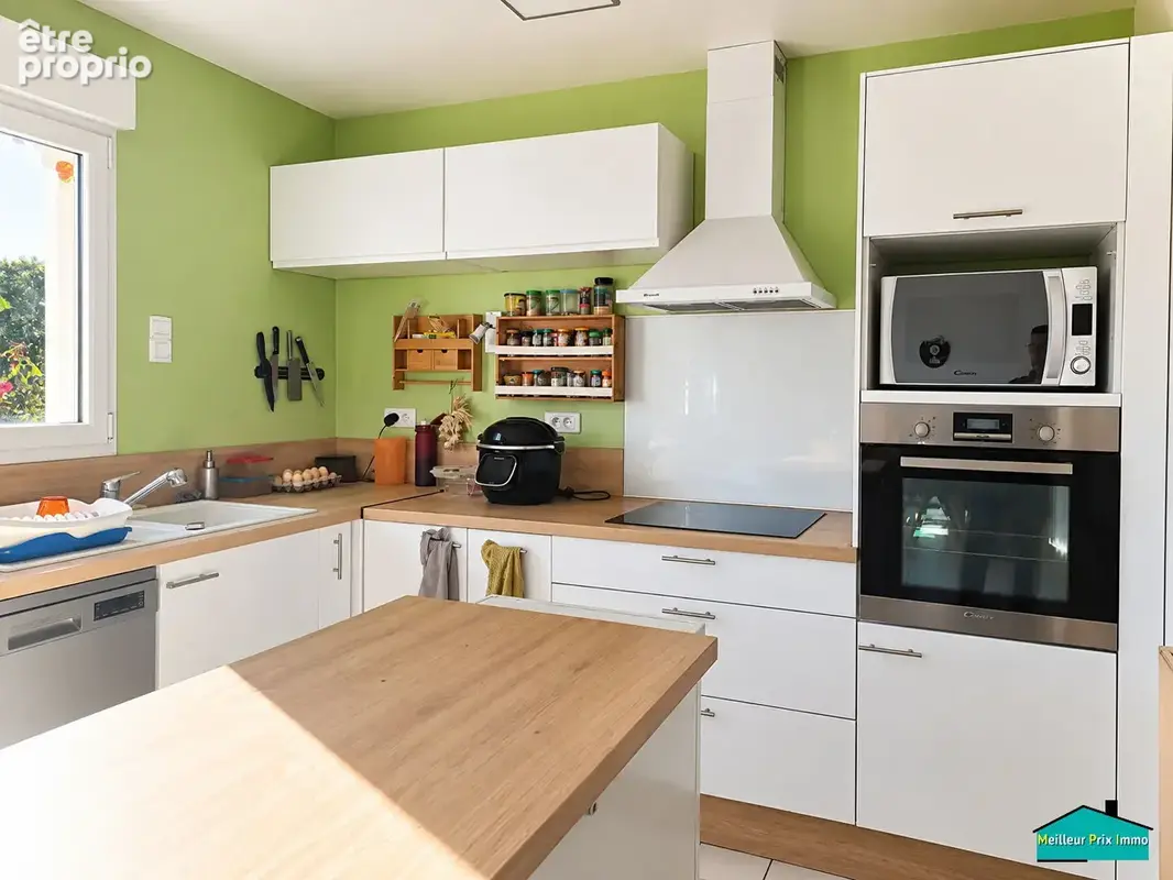 Maison de plain-pied  à La Limouzinière 100 m² - photo 3