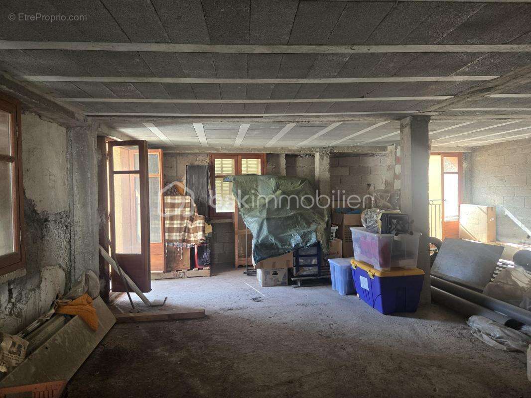 Maison à SAINT-SAUVEUR-SUR-TINEE