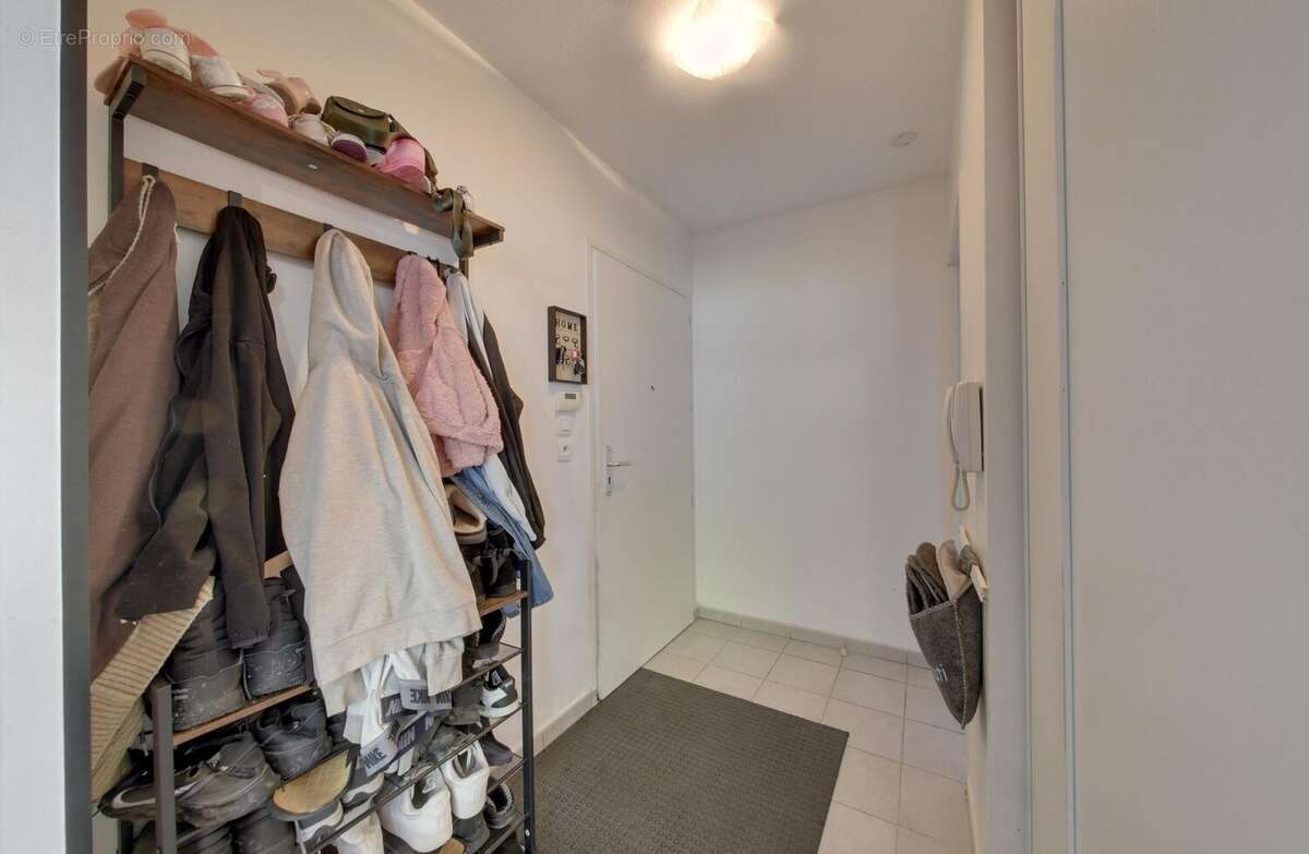 Appartement à TENCIN
