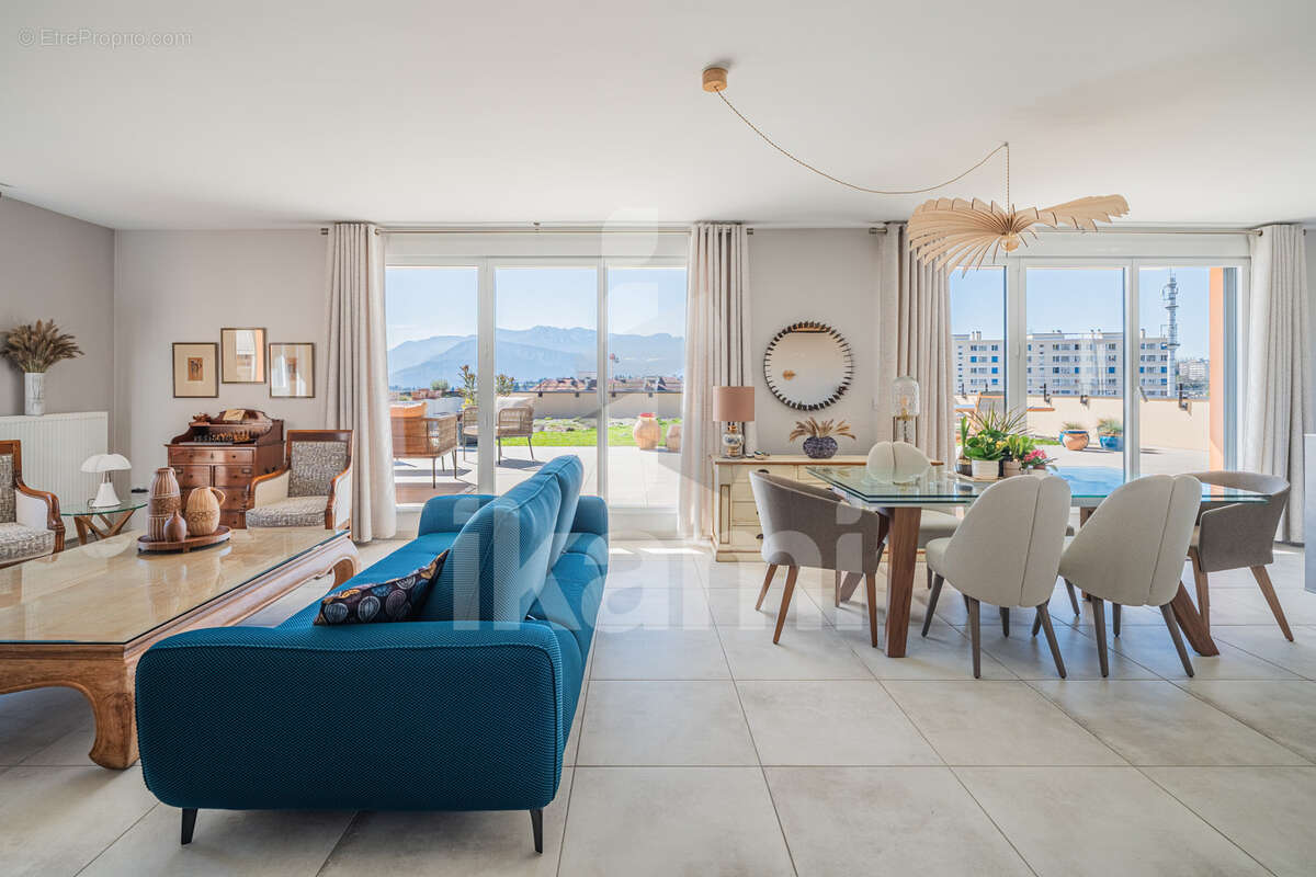 Appartement à VOIRON