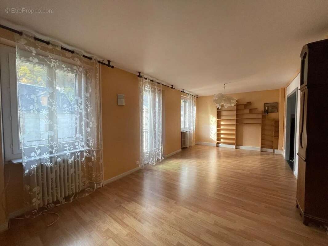 Appartement à BAGNERES-DE-LUCHON