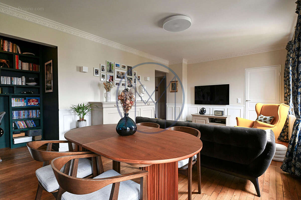 Appartement à VERSAILLES