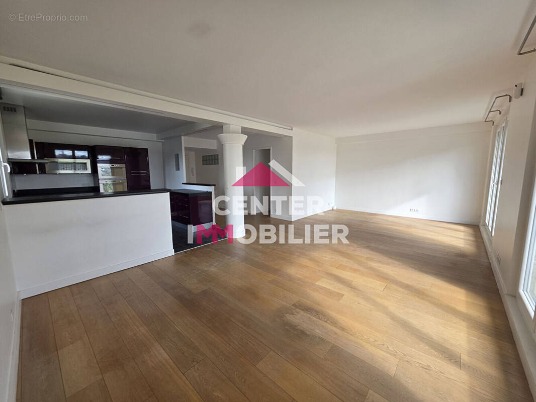 Appartement à MAISONS-LAFFITTE