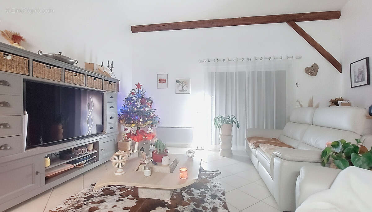 Appartement à HEYRIEUX