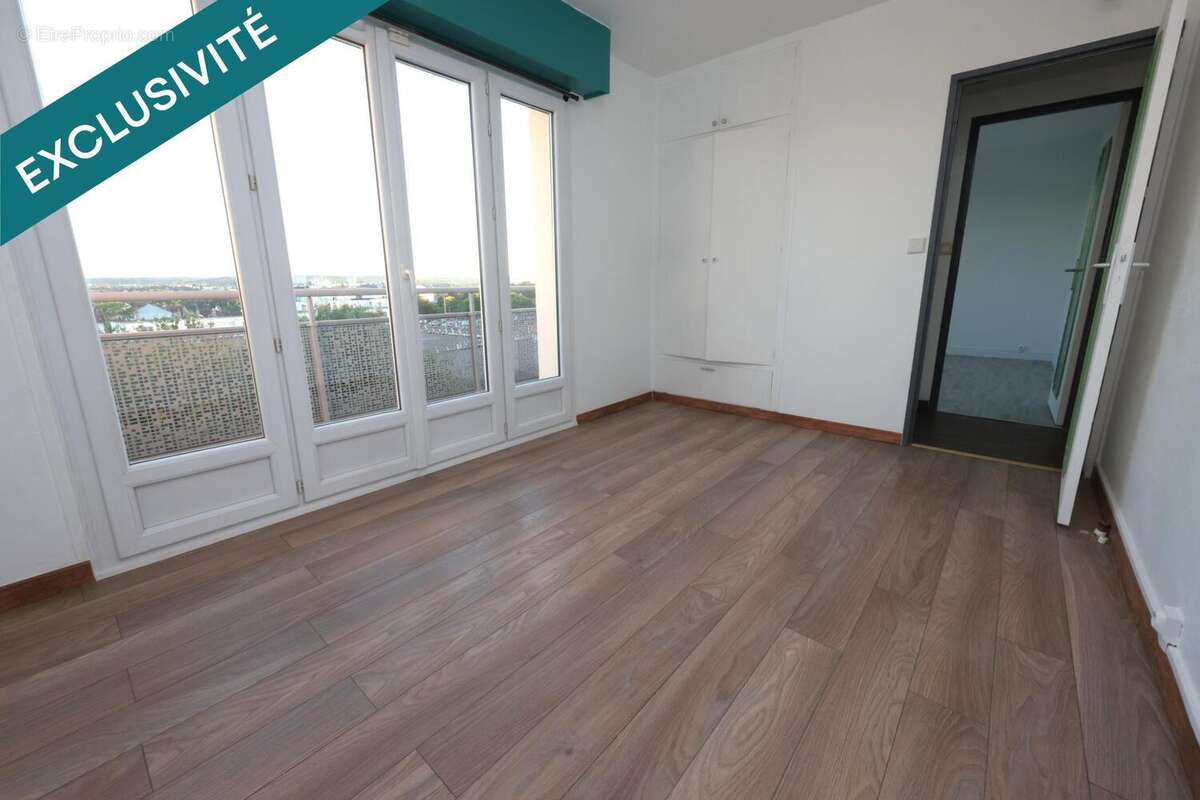 Appartement 71 m² à Chilly-Mazarin  - photo 9