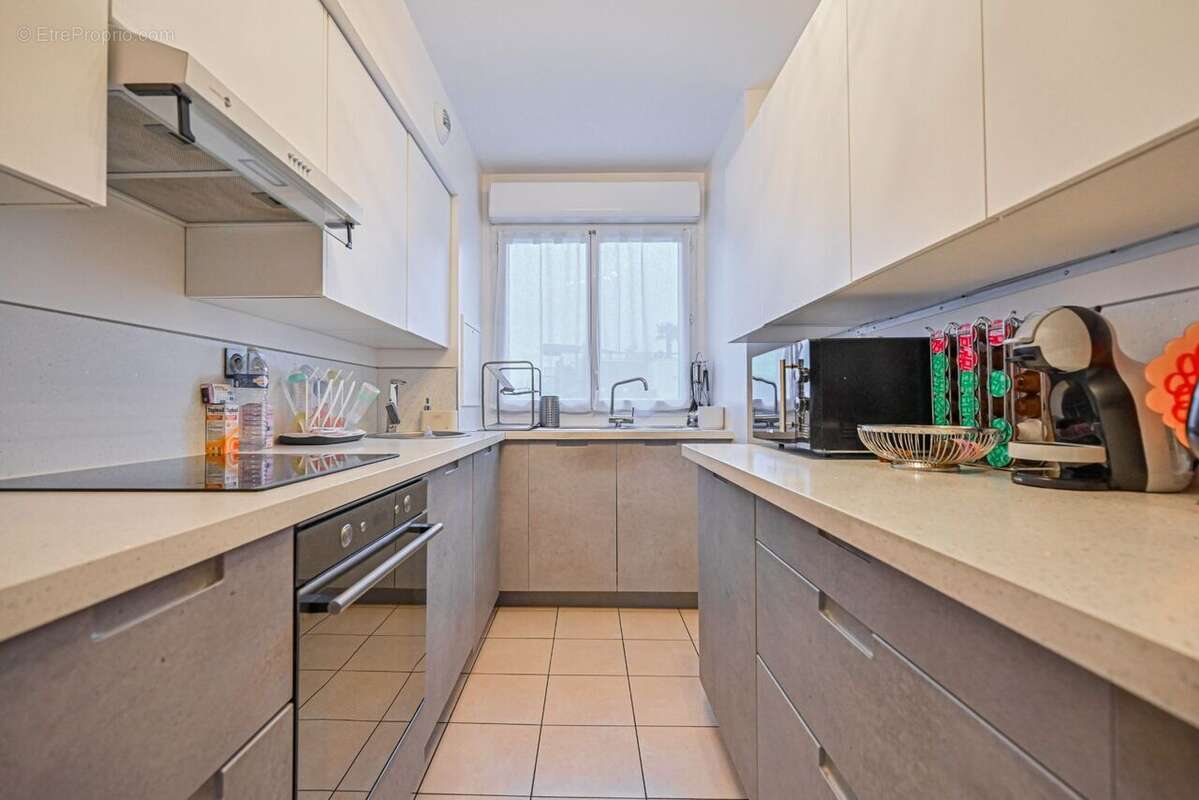 Appartement 79 m² à Creteil  - photo 8