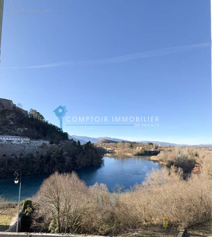 Sisteron   investissement de caractère avec vue dominante sur la durance - photo 5