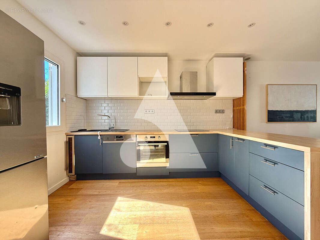 Maison à LE THOLONET