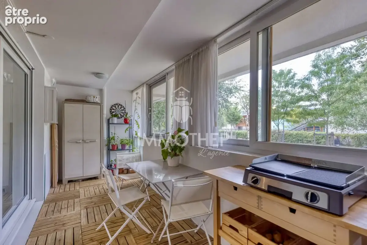Appartement 72 m² à Grenoble  - photo 2