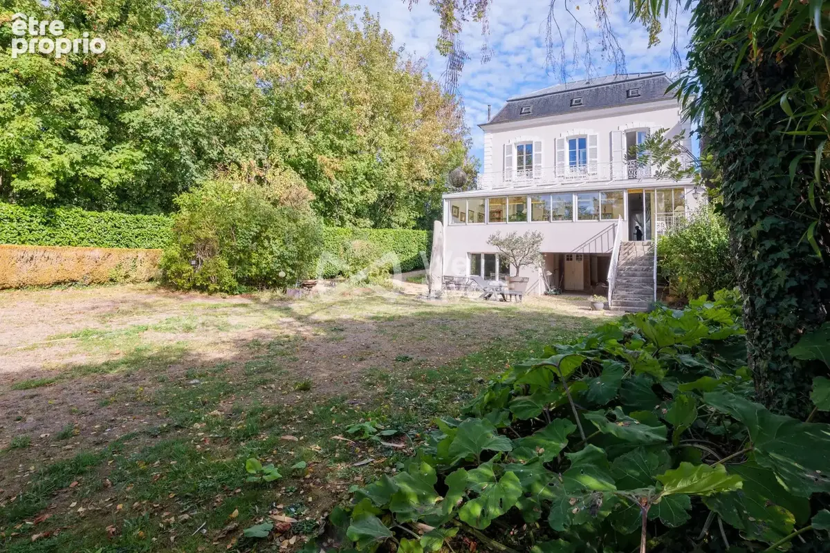 Maison 8 pièces 230 m² à vendre à Coulommiers (77120) - photo 2