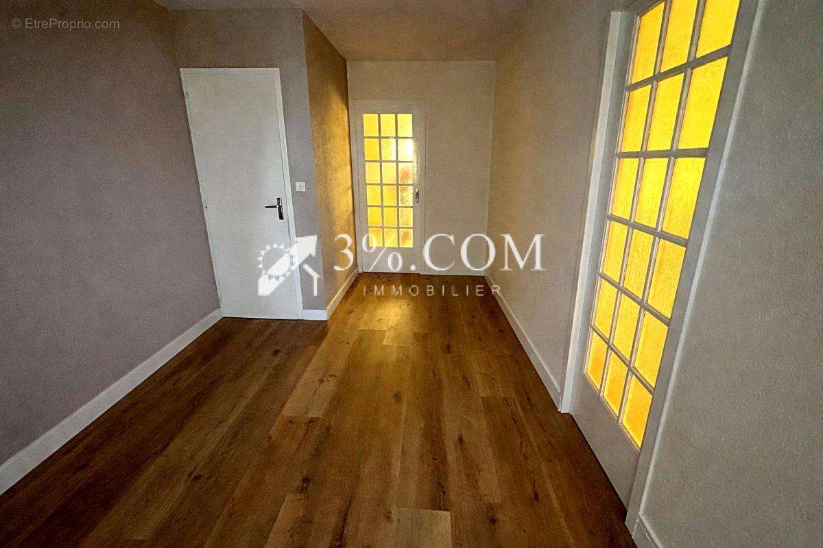 Maison à LA TURBALLE