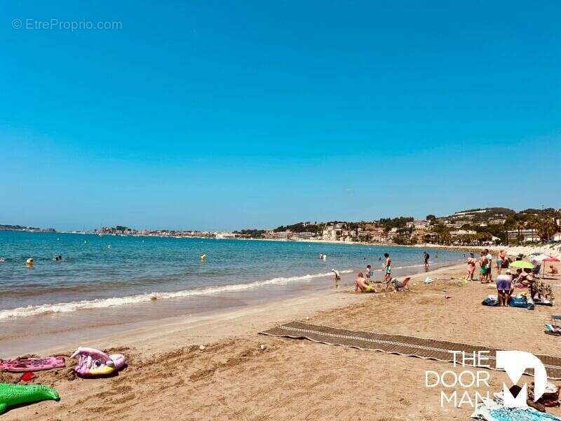 Appartement à SANARY-SUR-MER