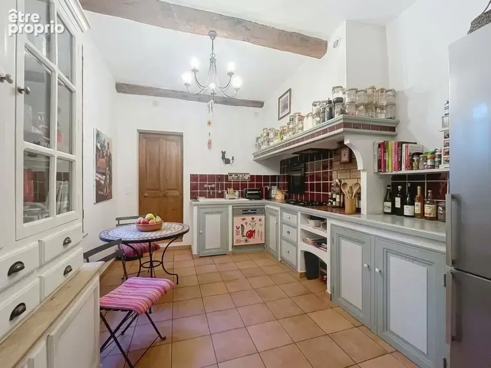 Maison 5 pièces 118 m² à vendre à Villeneuve-Les-Avignon (30400) - photo 7