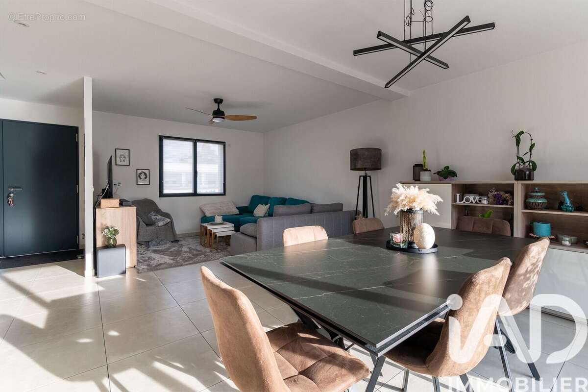 Photo 4 - Maison à NEUILLY-SUR-MARNE