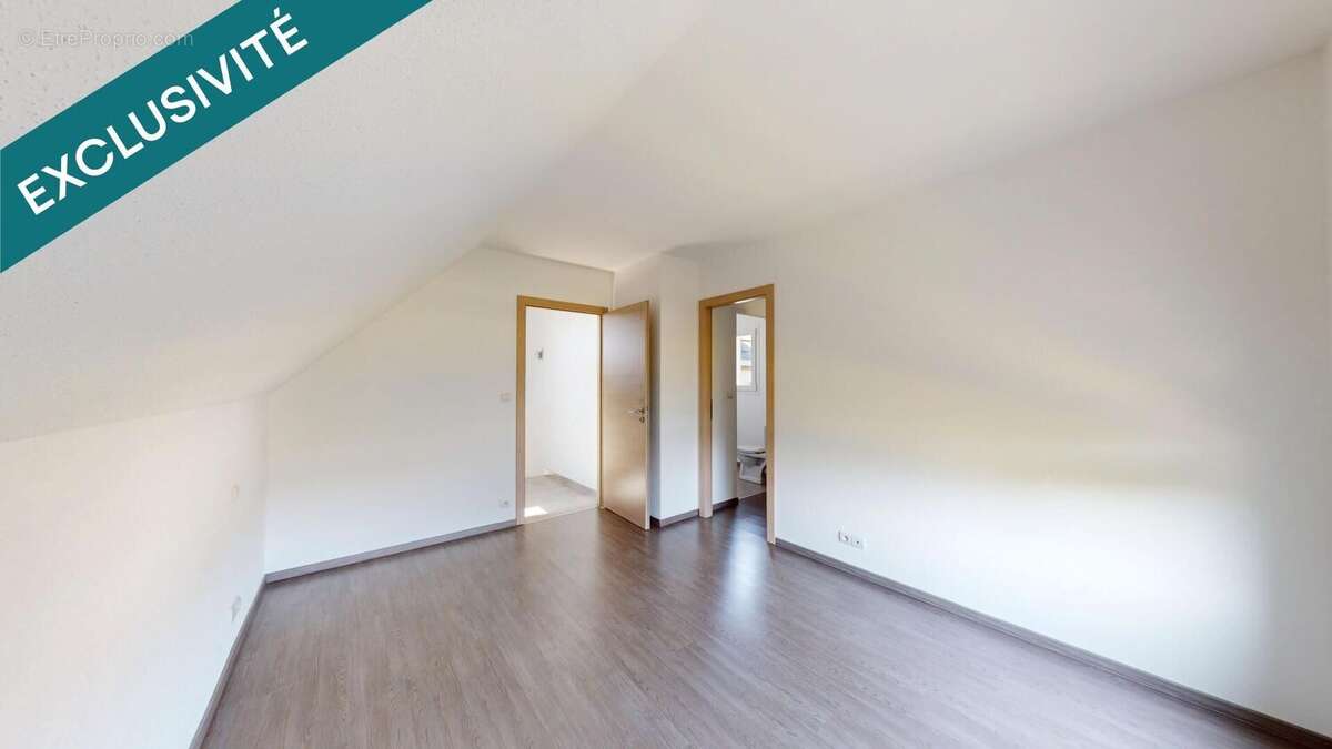 Maison 136 m² à Buschwiller  - photo 4