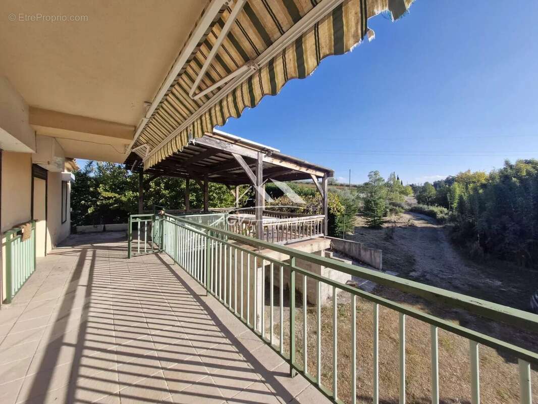 Maison à SAINT-JEAN-DE-CEYRARGUES