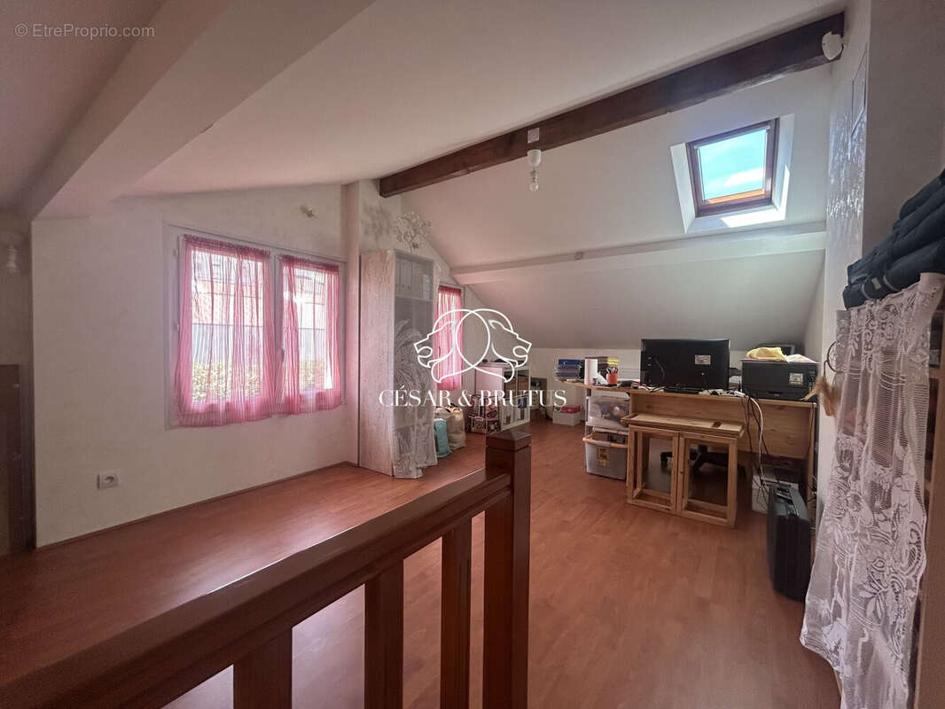 Maison à VILLEURBANNE