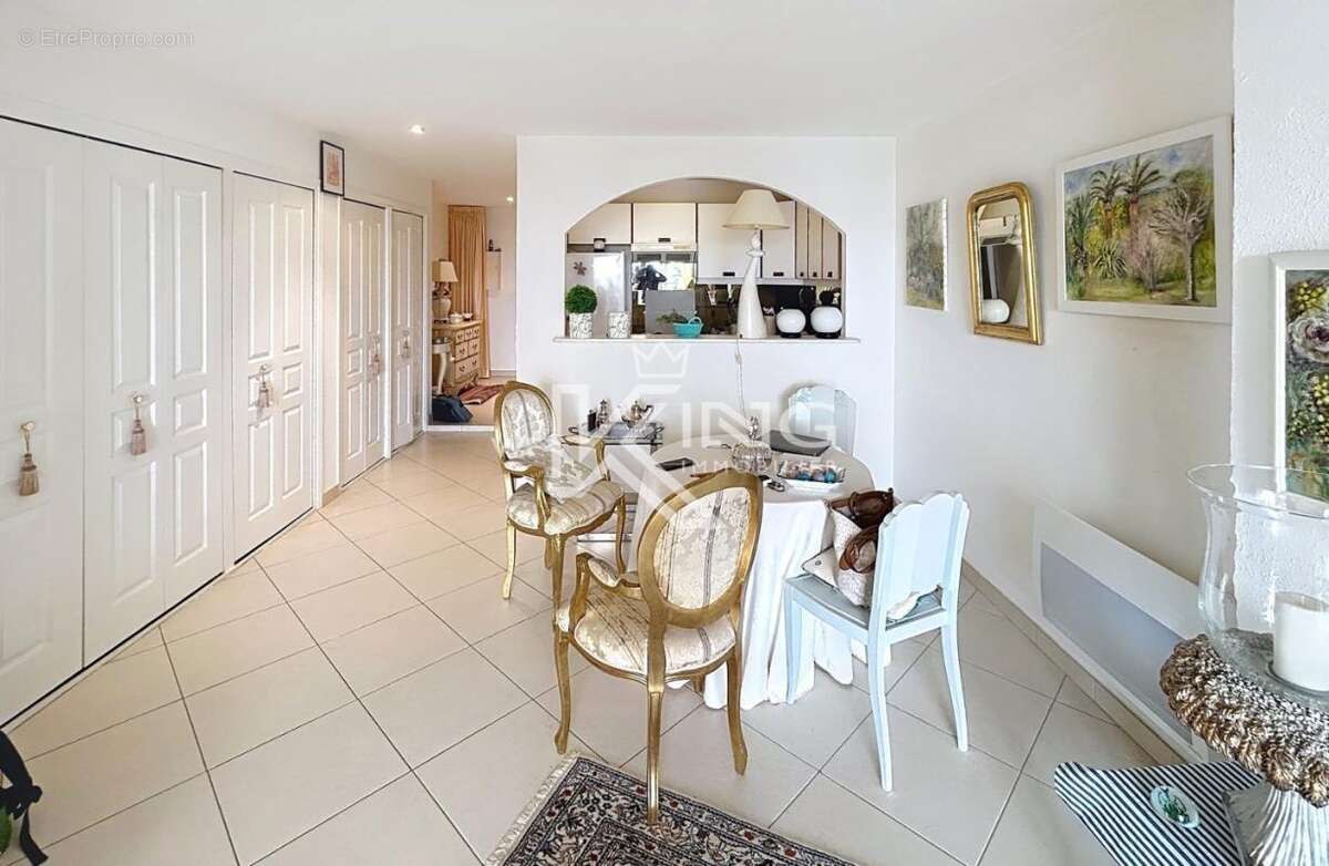 Appartement à SAINT-RAPHAEL