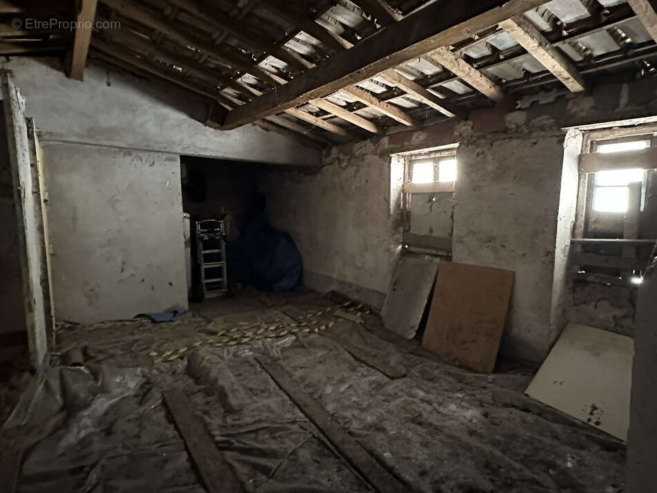 Appartement à UTELLE