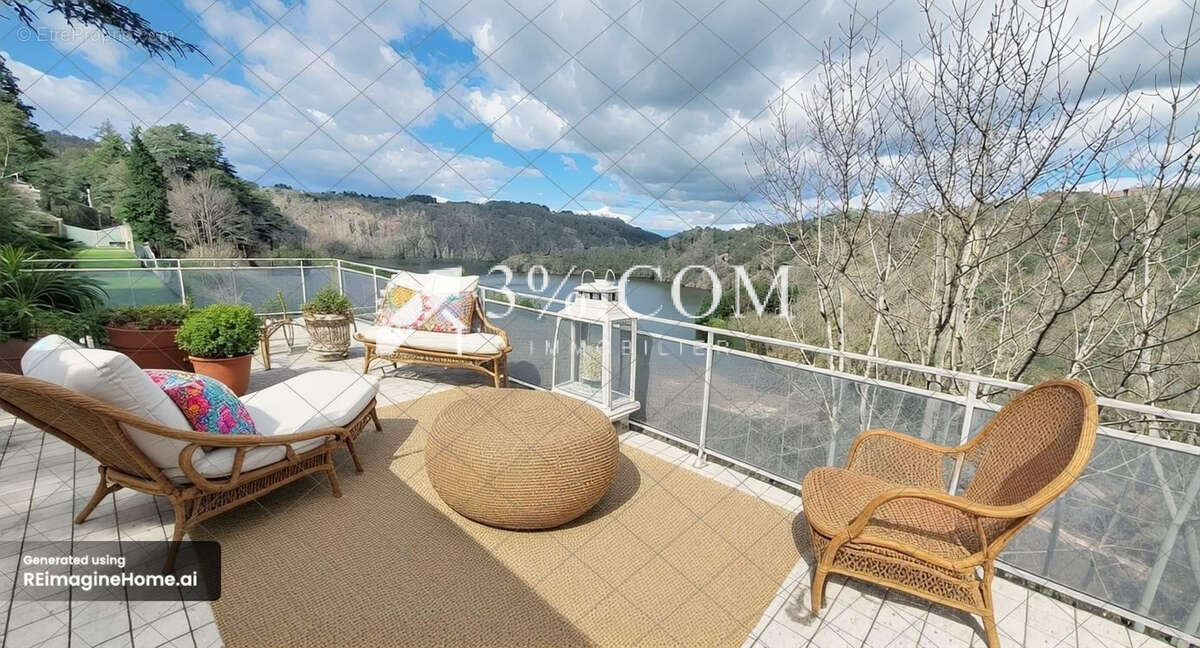 Maison à ROCHE-LA-MOLIERE