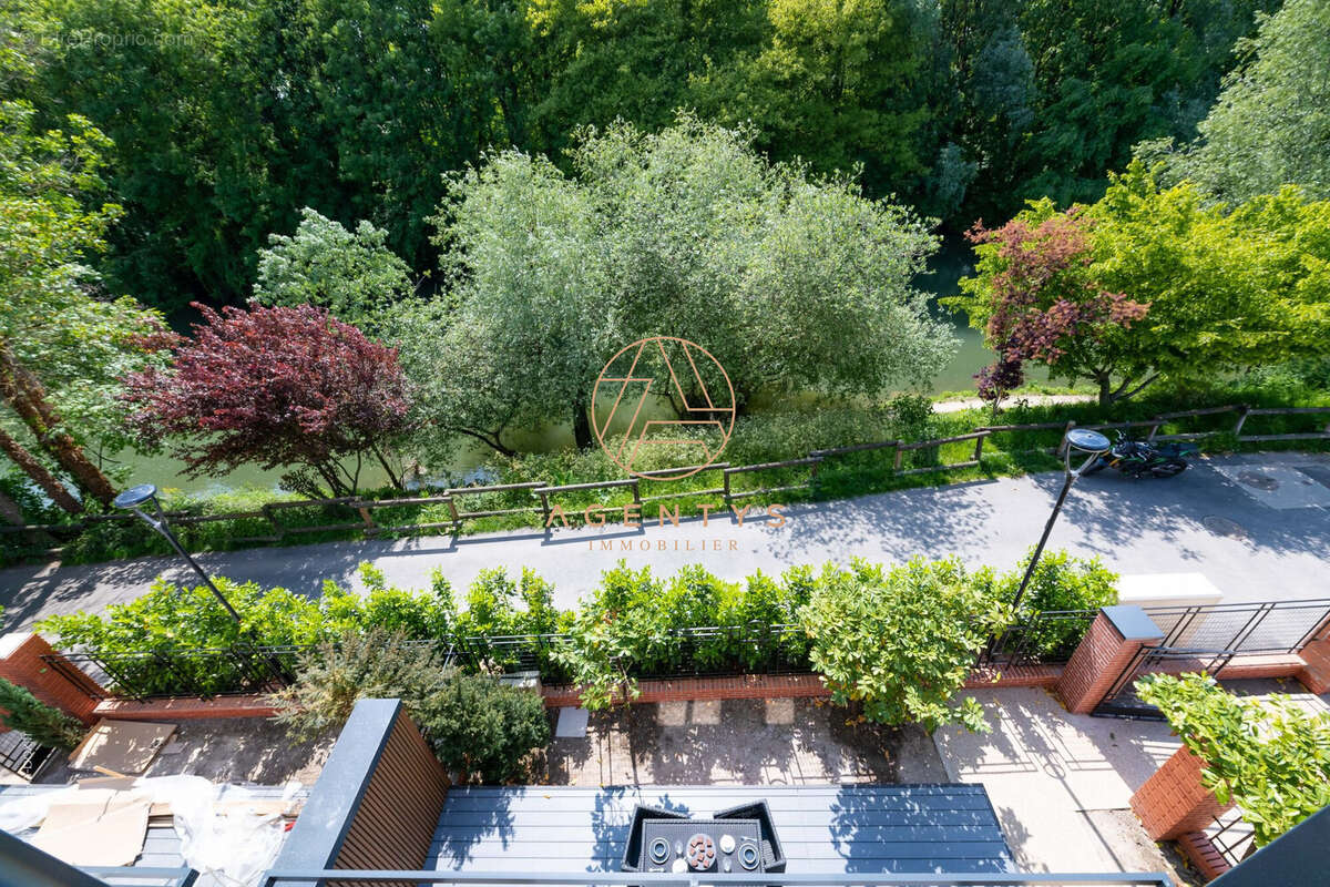 Maison à CHAMPIGNY-SUR-MARNE
