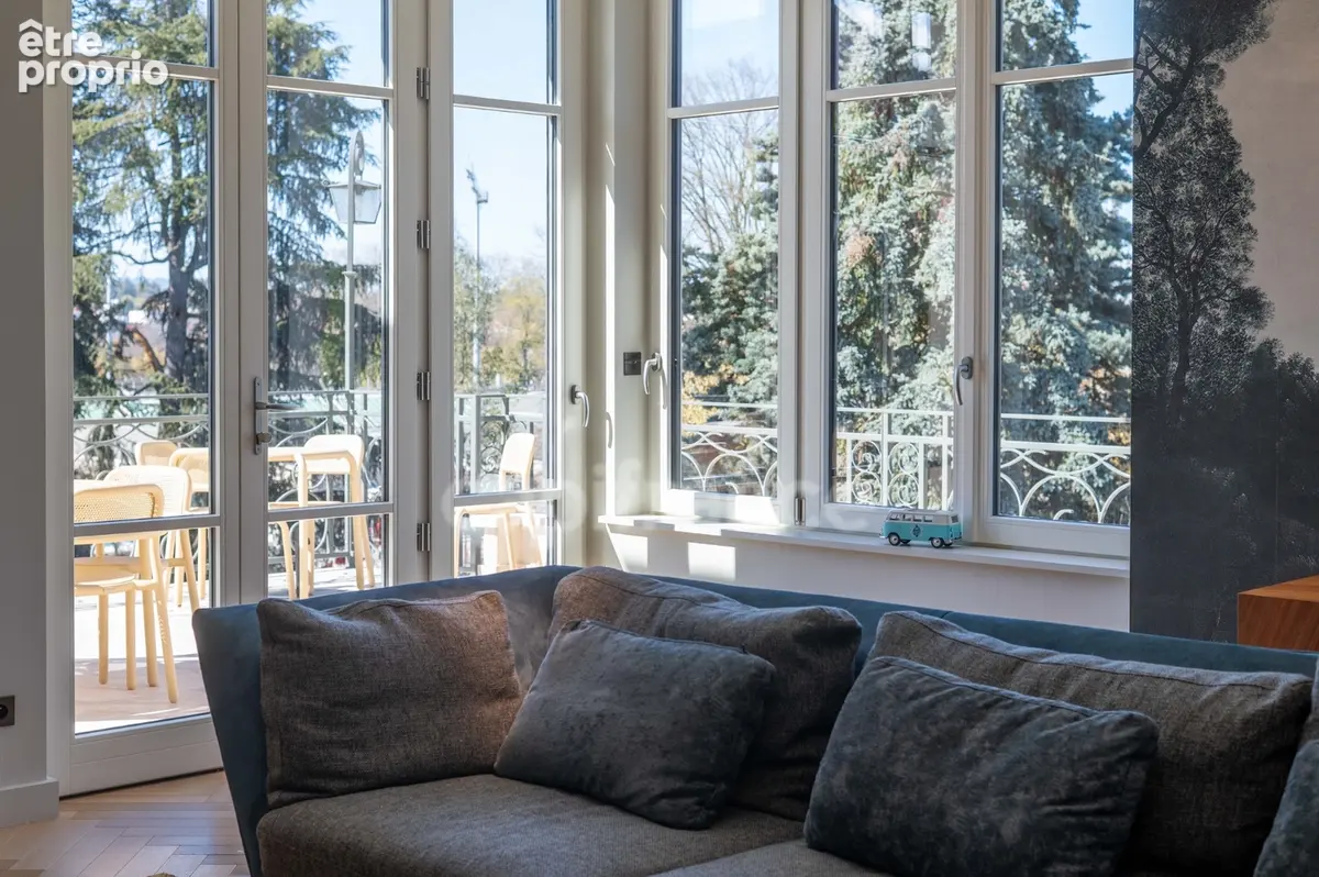 Une propriété de caractère, discrète et élégante, où le charme de la Belle Époque rencontre le confort d’une rénovation récente - photo 26
